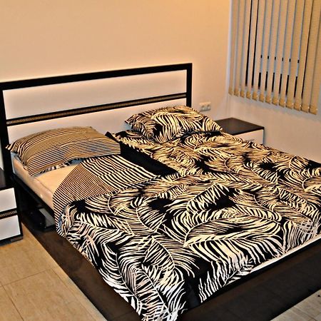 Private Apartment In Green Life Beach Resort Созополь Номер фото