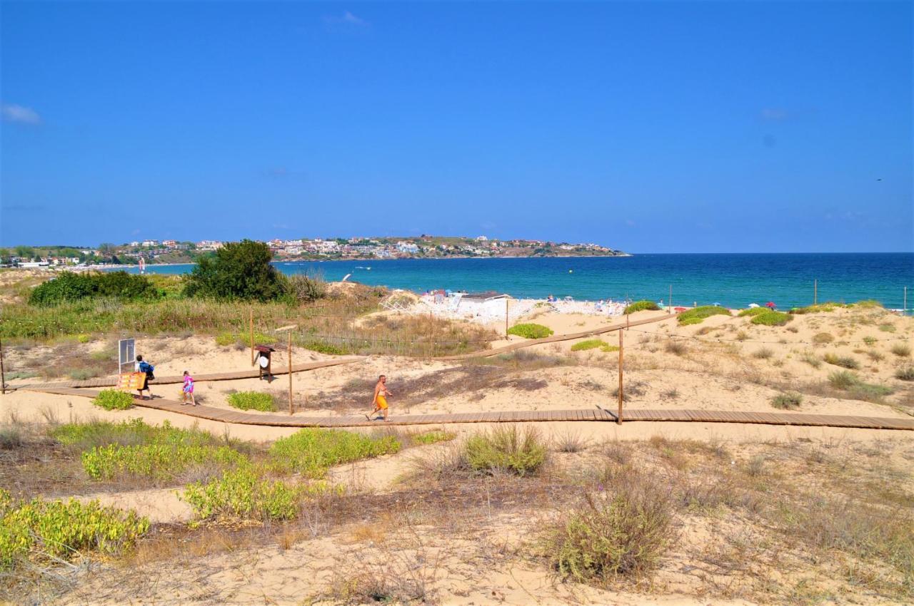 Private Apartment In Green Life Beach Resort Созополь Екстер'єр фото