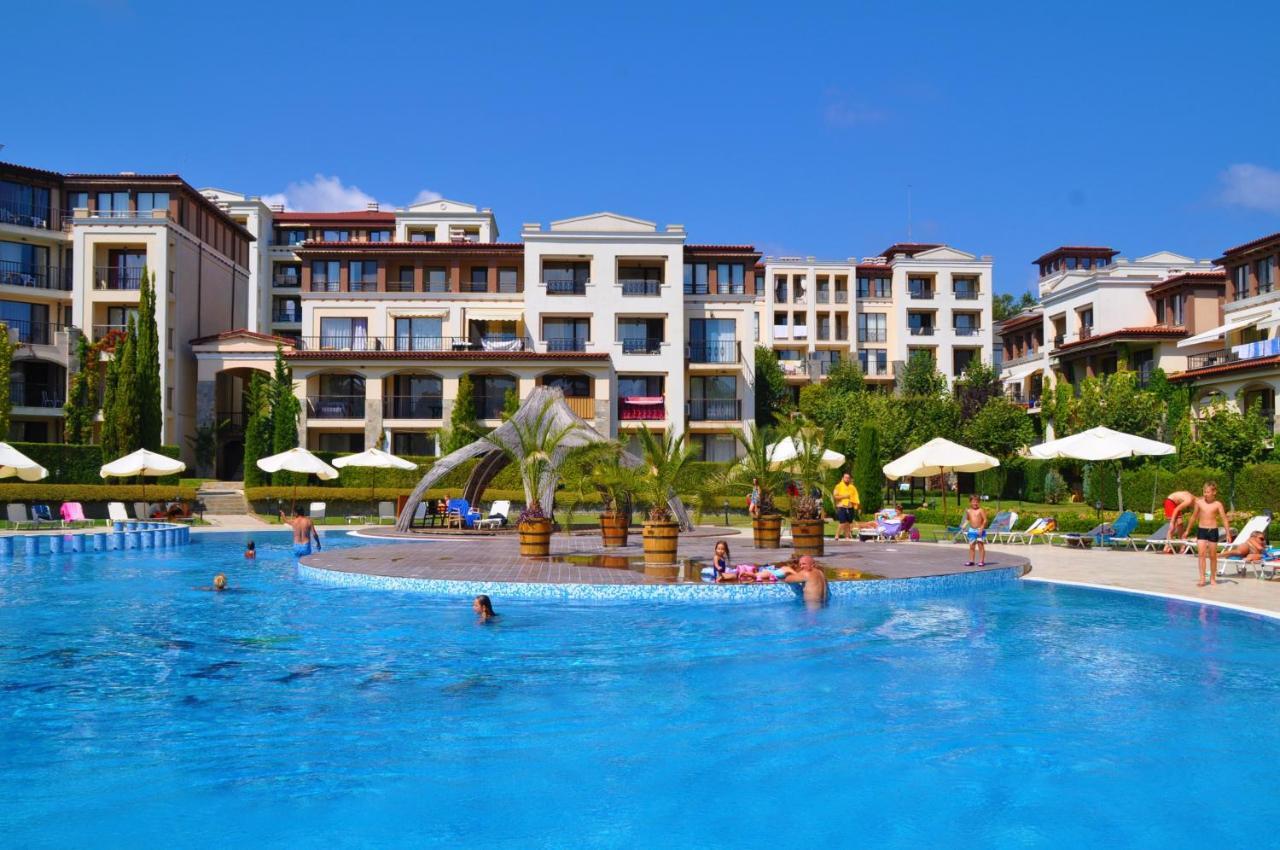 Private Apartment In Green Life Beach Resort Созополь Екстер'єр фото