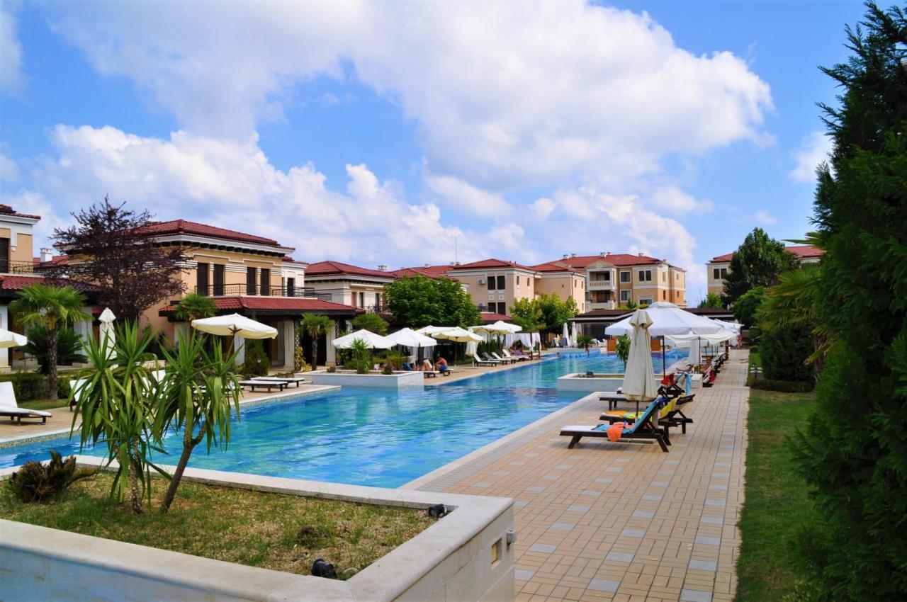 Private Apartment In Green Life Beach Resort Созополь Екстер'єр фото